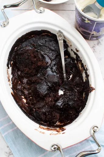 6-ingredient Chocolate Self Saucing Pudding (Healthier!)
