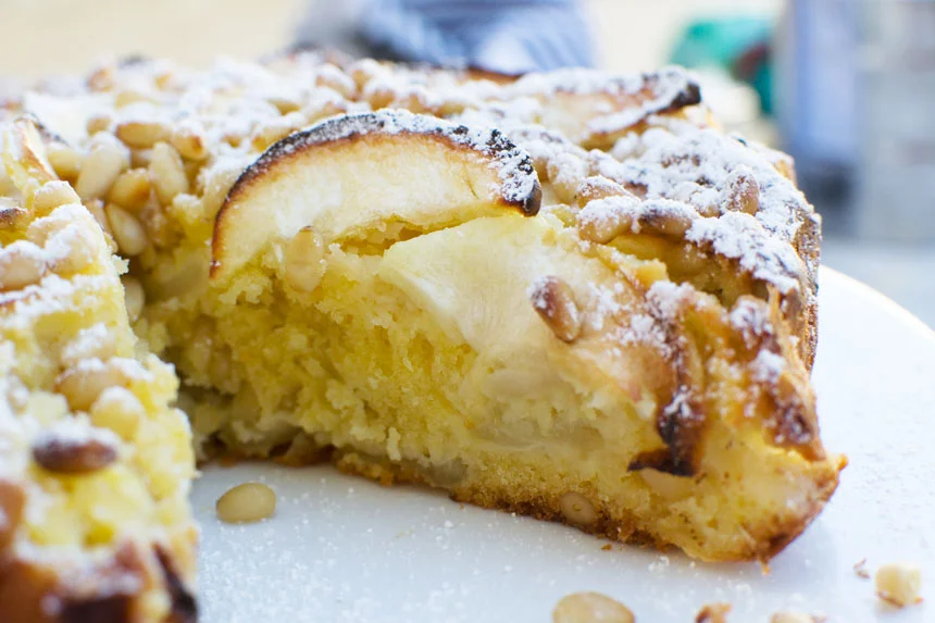 Easy Italian Apple Cake (Torta Di Mele)