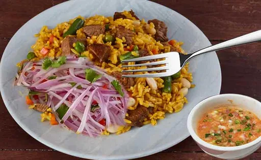 Arroz con Carne Desmenuzada