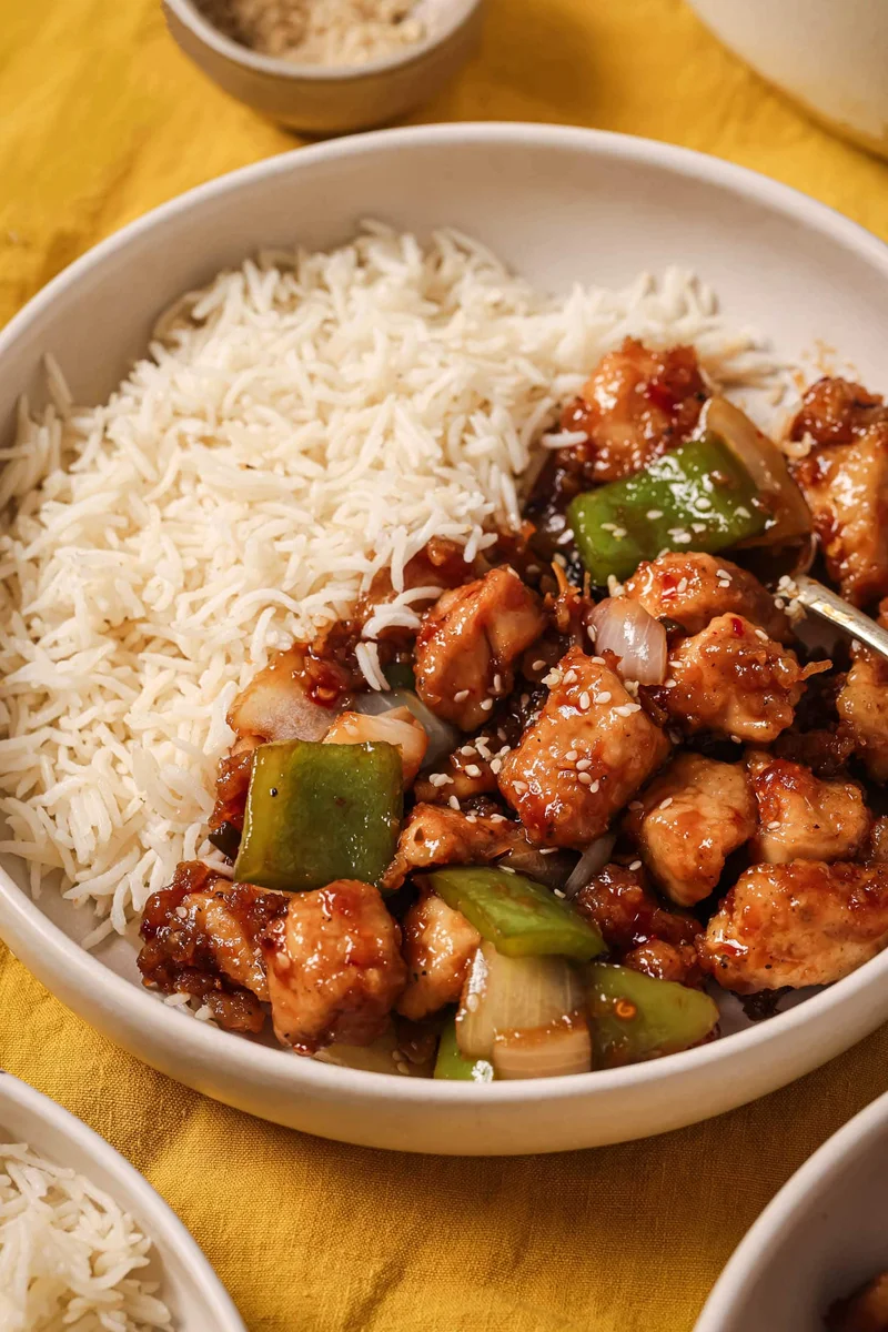 Honey Ginger Chicken (Crispy, Spicy, Irresistible!)