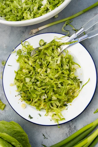 Ensalada de lechuga sencilla (al estilo griego)