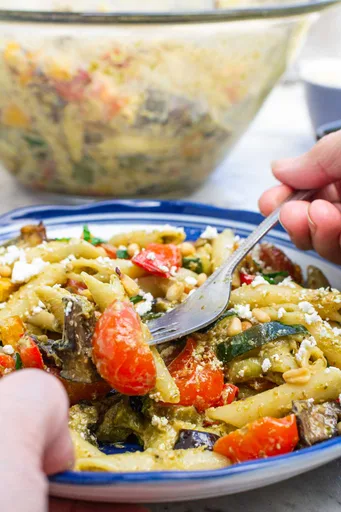 Receta de ensalada de pasta mediterránea