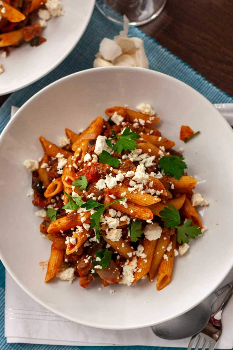 Eggplant With Ground Beef And Pasta (30 minutes)