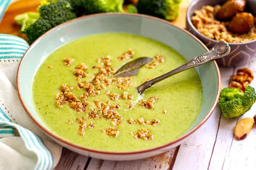 Healthy Broccoli Soup with Nut & Olive Pesto