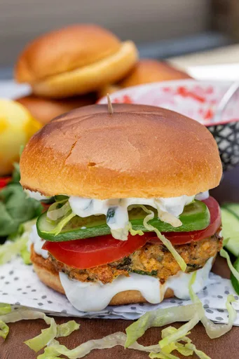 Spinach And Feta Chicken Burgers