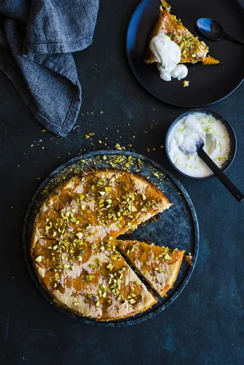 Pastel de níspero