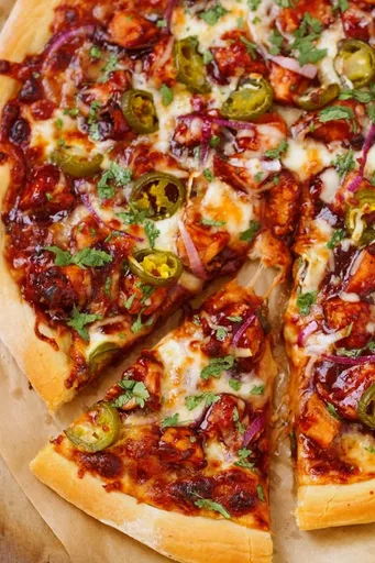 Pizza de Pollo a la BBQ