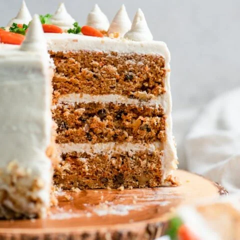 Easy Vegan Carrot Cake