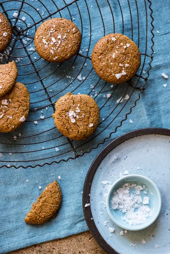 Flourless Almond Butter Cookies