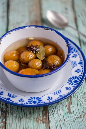 Mini Doughnuts in a Spiced Gin Syrup