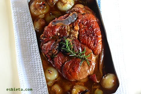 Jamón asado al horno con miel