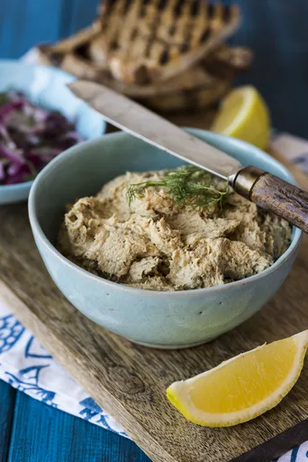 Mackerel Pate with Quick Pickled Red Onion