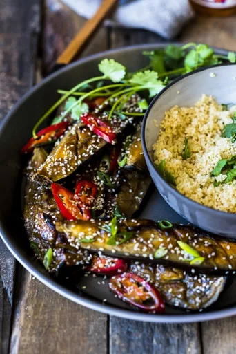 Berenjena asada al miso (Nasu Dengaku)