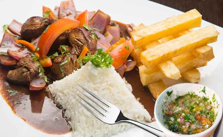 Lomo Saltado a la Peruana.