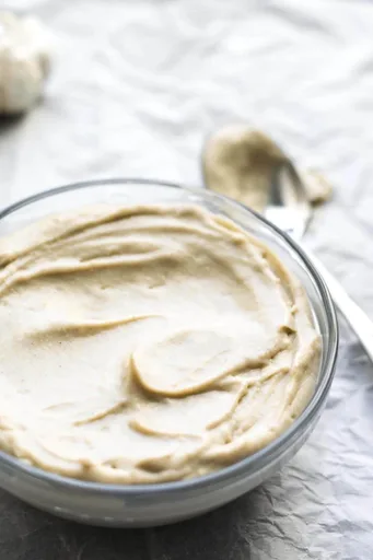 Vegan Garlic White Sauce