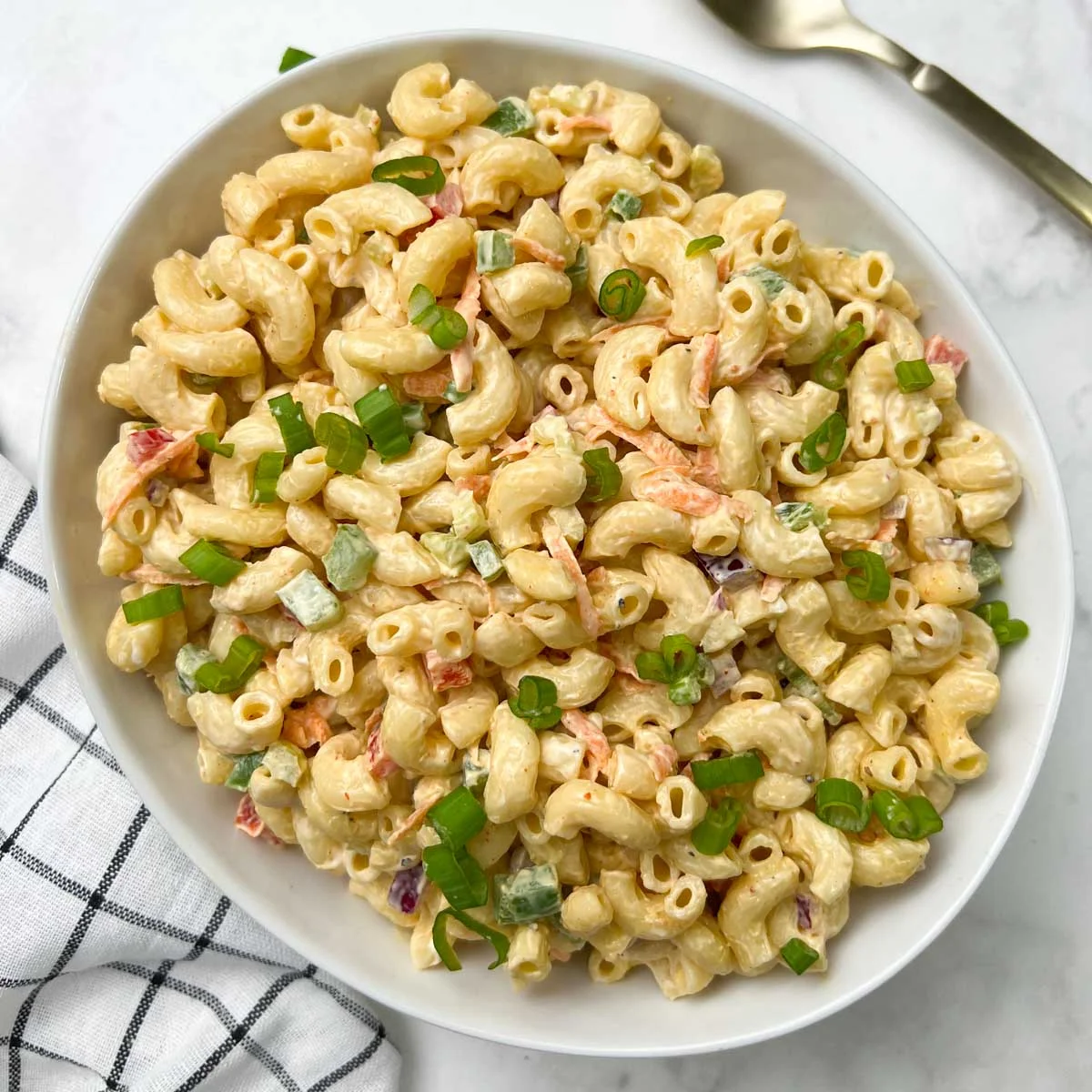 Classic Macaroni Salad (Cold Pasta Salad)