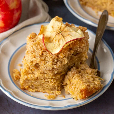 Apple Crumb Cake