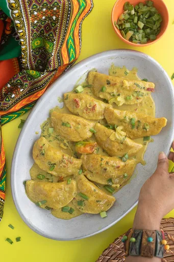 Curry crab stuffed dumplings