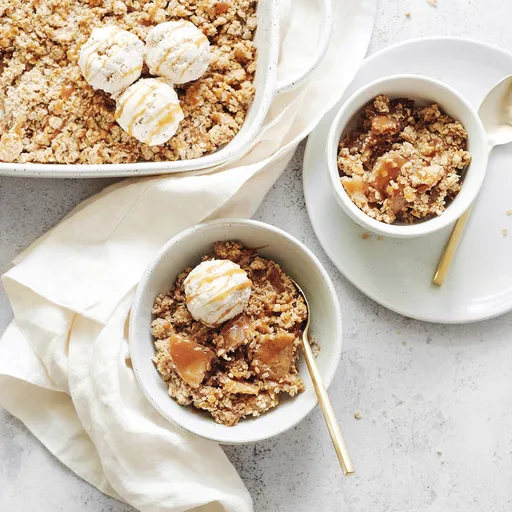 Caramel Apple Crisp