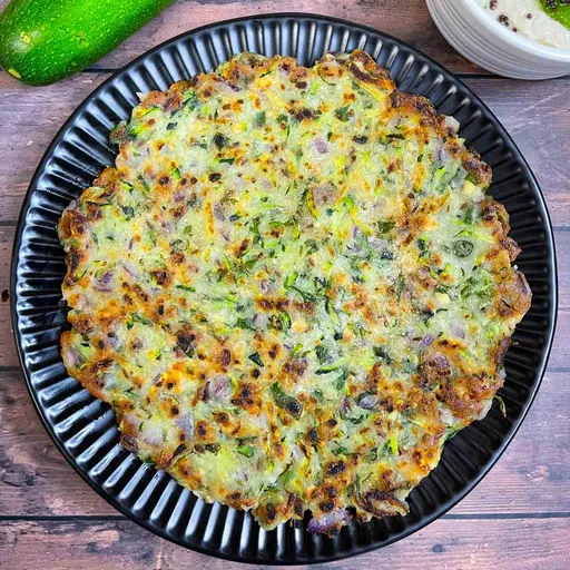 Zucchini Thalipettu (Zucchini Akki Rotti)