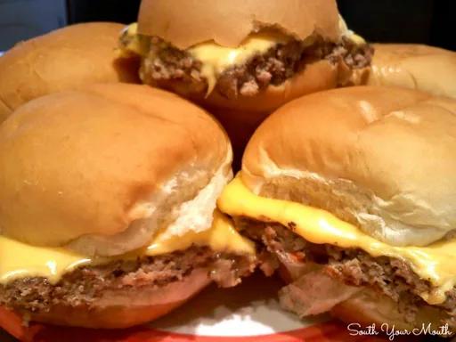 Sheet Pan Cheeseburger Sliders