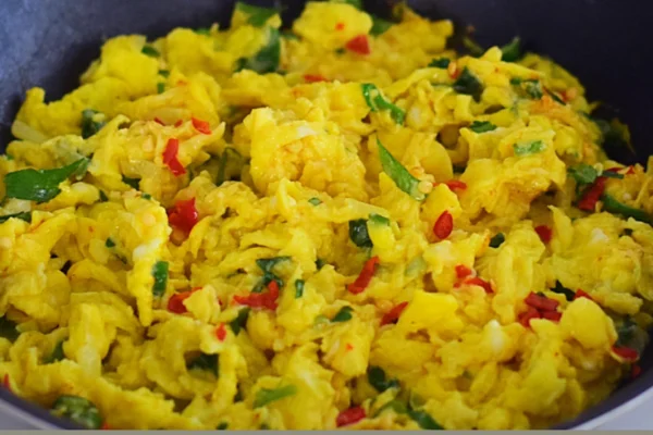 Spicy Indian Scrambled Eggs