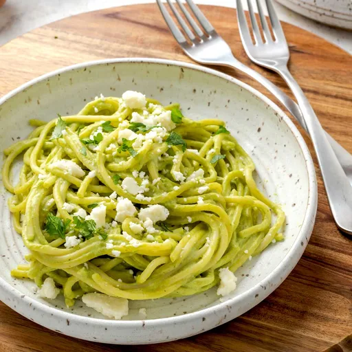 Creamy Mexican Green Spaghetti (Espagueti Verde)