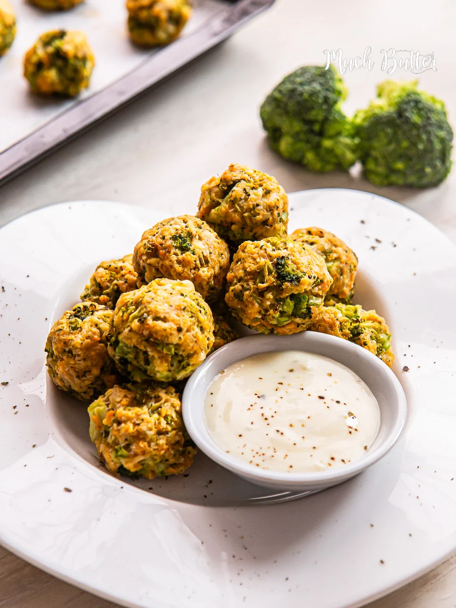 Polpette di broccoli e formaggio al forno