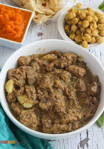 Delicious Pressure Cooker Curry Beef