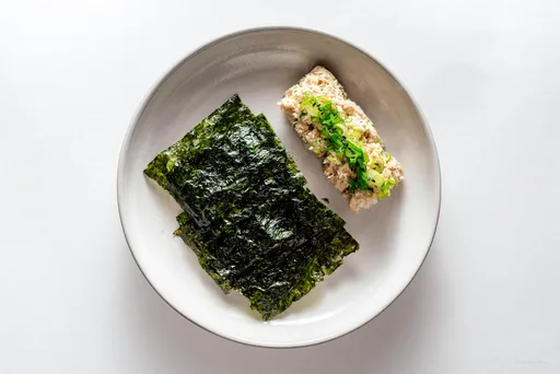 Ensalada de atún con miso