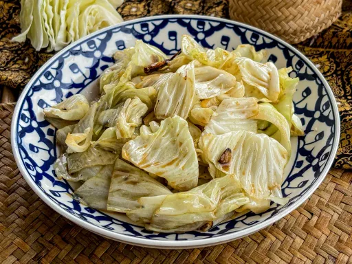 Receta fácil de salteado tailandés de col