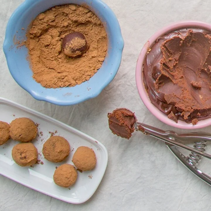 Basic Chocolate Truffles