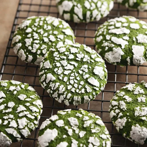 Pistachio Crinkle Cookies