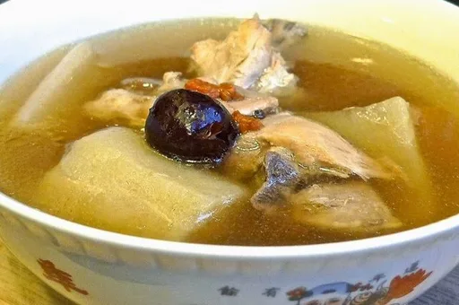 Chinese White Radish Soup 白萝卜汤