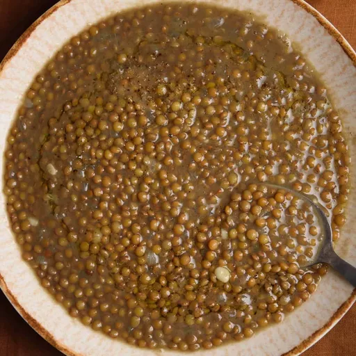 Sopa de Lentejas Griega