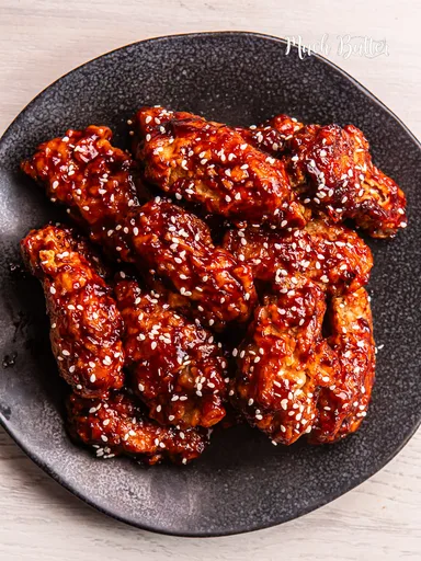 Pollo Yangnyeom (Pollo frito coreano agridulce y picante)