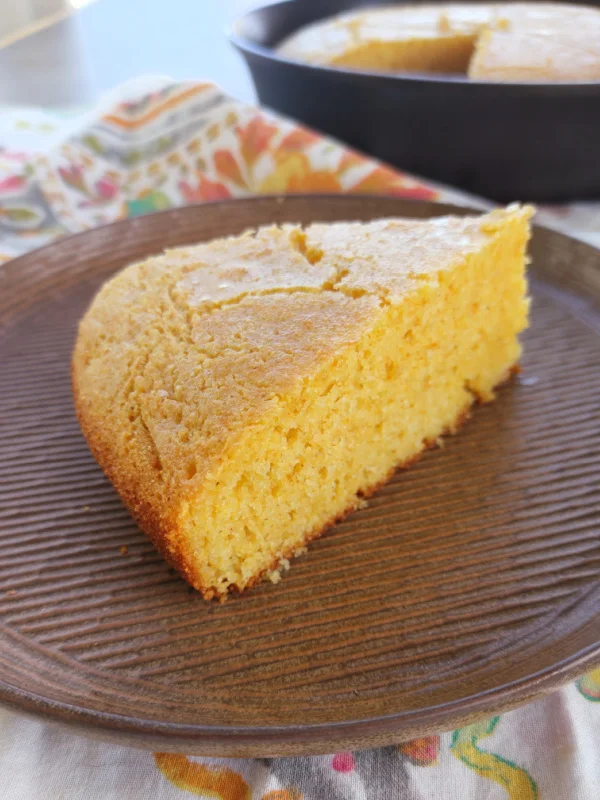 Skillet Cornbread with Bacon Grease & No Sugar