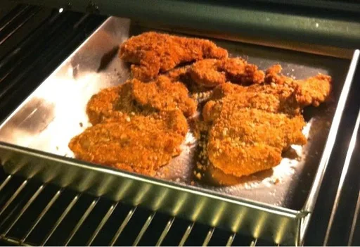Pollo empanado al horno