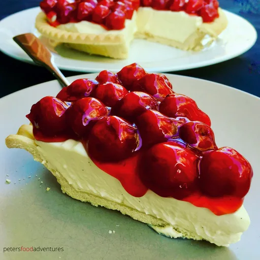 Tarta de queso con cerezas sin horno
