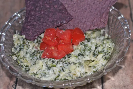Easy Hot Spinach Artichoke Dip Recipe