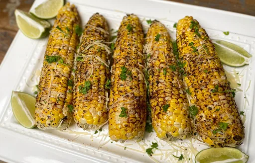 Maíz asado al estilo mexicano