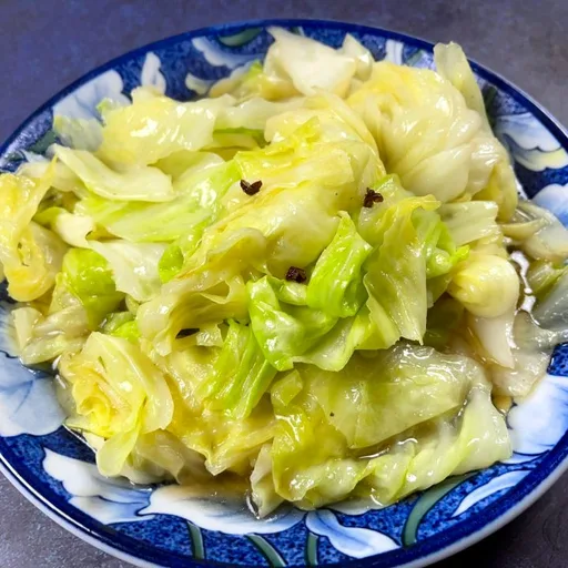 Repollo Salteado con Pimienta de Sichuan
