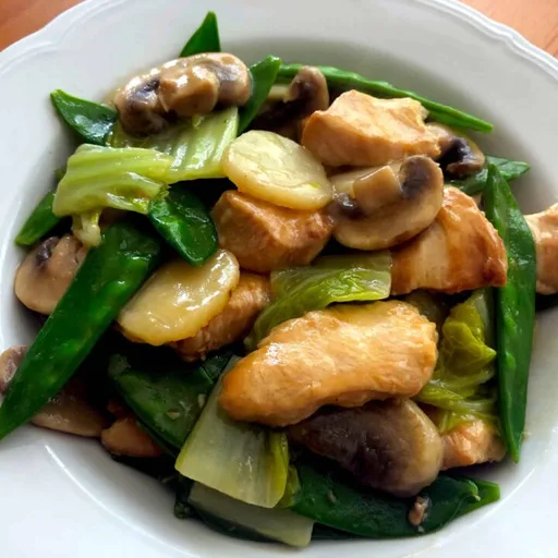 Mushroom chicken (Moo Goo Gai Pan)