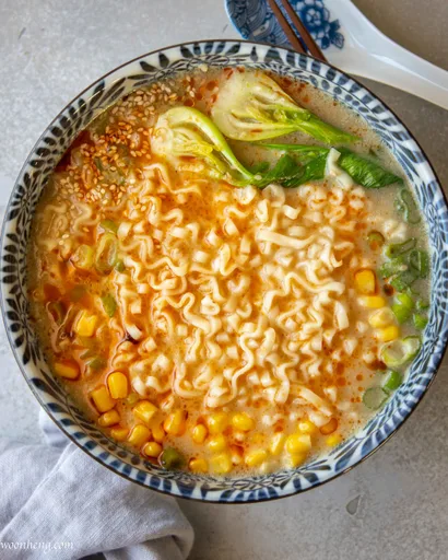 15-minute easy Vegan Miso Ramen
