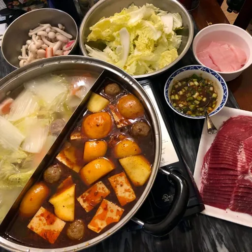 Cantonese Hot Pot