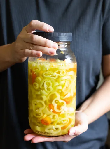 Pickled Banana Peppers