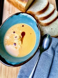 Kürbiscreme Suppe- schnell und einfach gemacht!