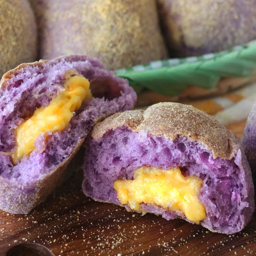 Ube Pandesal with Cheese