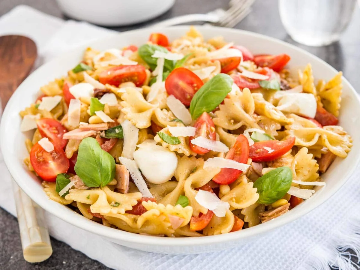 Pasta Salad with Italian Dressing