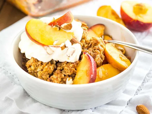 Peach Crisp Recipe with Fresh Peaches